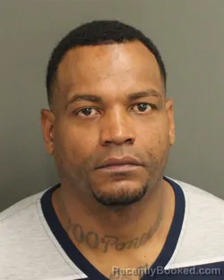 Mugshot of FRANCISCO NATHANAEL ROSADOARENAS