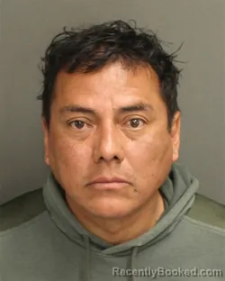 Mugshot of DANNY ROBERTO GARCIAPAZ