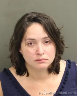 Mugshot of AMANDA PINHEIRO MUIR