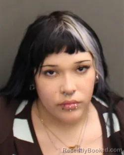 Mugshot of JAYSALEE GUTIERREZ