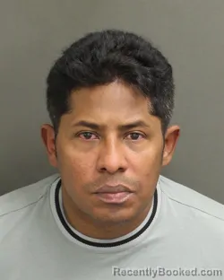 Mugshot of VICTOR MANUEL CEGARRAATENCIO