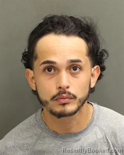 Mugshot of MARTIN LAUREN AGUINAGACRUZ