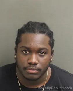 Mugshot of THEYONEE HECTOR