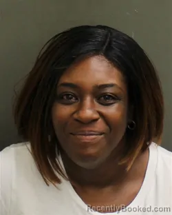 Mugshot of BRITTANY DARIEL TAYLOR booked in Orange County, Florida on April 19, 2026