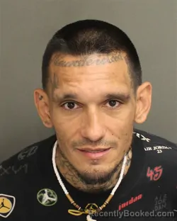 Mugshot of ANDREW JAY JR PETTEY booked in Orange County, Florida on April 19, 2026