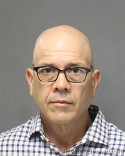 Mugshot of JOSEAN ALVAREZCANDELARIA booked in Orange County, Florida on April 20, 2026