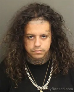 Mugshot of JOSIAS JOEL TORRESMARTINEZ booked in Orange County, Florida on April 20, 2026