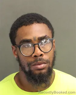 Mugshot of JAHAUN MARQUIS HUGGINS booked in Orange County, Florida on April 21, 2026