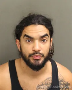 Mugshot of REY DAVID ARROYOHERNANDEZ booked in Orange County, Florida on April 22, 2026