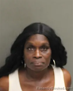 Mugshot of LATANYA SHEREA OLIVER booked in Orange County, Florida on April 23, 2026