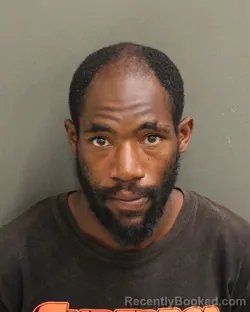 Mugshot of ARMONTA JAVON MILLS booked in Orange County, Florida on April 23, 2026