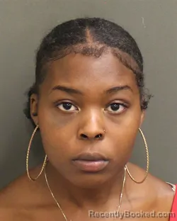 Mugshot of SHEKINAH MALAYSIA HOLLIS booked in Orange County, Florida on April 24, 2026