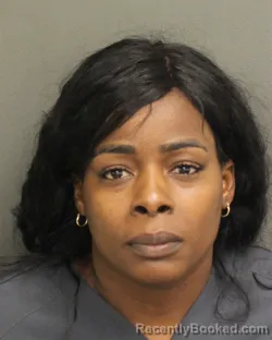 Mugshot of LEYDI YISELA VALDERRAMA booked in Orange County, Florida on April 24, 2026