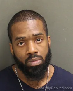 Mugshot of ANQUAN DEANDRE OWENS booked in Orange County, Florida on April 28, 2026