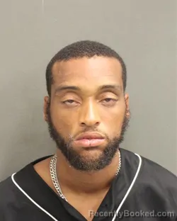 Mugshot of TASHAWN R JACKSON booked in Orange County, Florida on May 1, 2026