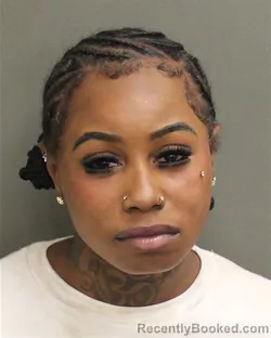 Mugshot of TAVARIA DANAJADANIEL SMITH booked in Orange County, Florida on May 2, 2026