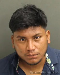 Mugshot of MARCO ANTONIOWALDE PEREZHERNANDEZ booked in Orange County, Florida on May 2, 2026