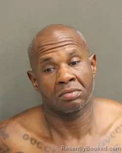 Mugshot of ROBERT LEE JR JR CUNNINGHAM booked in Orange County, Florida on May 3, 2026