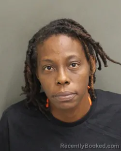 Mugshot of DAPHNA SHAUNDERKA WILLIAMS booked in Orange County, Florida on May 5, 2026