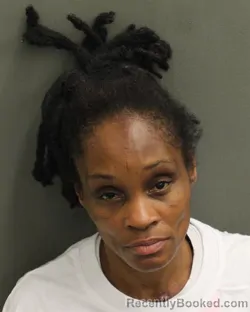 Mugshot of TANISHA SHAYNA JOYCE booked in Orange County, Florida on May 5, 2026