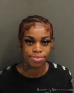 Mugshot of SHAKIA SHANTE SIMMONS booked in Orange County, Florida on May 6, 2026