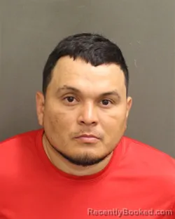 Mugshot of EDWIN EDGARDO PONCEHERNANDEZ booked in Orange County, Florida on May 11, 2026