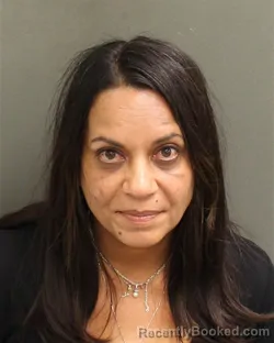 Mugshot of MAUREEN IVETTE MUNIZEBANKS booked in Orange County, Florida on May 12, 2026