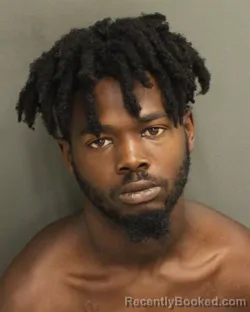 Mugshot of DOMINIQUE AMARU UPSHAW booked in Orange County, Florida on May 14, 2026