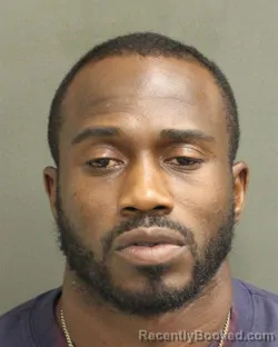 Mugshot of LATRAVIUS DAWAUN MANUEL booked in Orange County, Florida on May 31, 2026