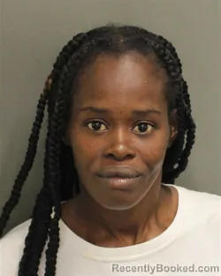 Mugshot of AZAREEYA DENISE EVANS booked in Orange County, Florida on June 2, 2026
