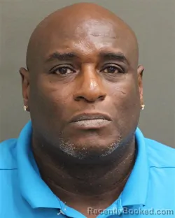 Mugshot of DESMOND LAMAR HOWARD booked in Orange County, Florida on June 4, 2026