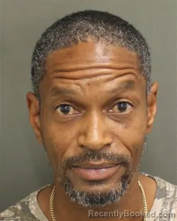 Mugshot of CHARLES DIANGELO SAUNDERS booked in Orange County, Florida on June 12, 2026