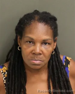 Mugshot of VERONICA TERAY SHINN booked in Orange County, Florida on June 20, 2026