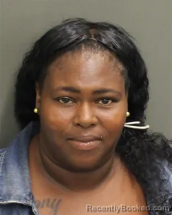 Mugshot of SHANNON VONDELA LOWE booked in Orange County, Florida on June 21, 2026