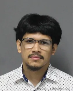 Mugshot of JECXLER FELIPE FRANCOLAINEZ booked in Orange County, Florida on June 24, 2026