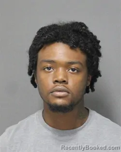 Mugshot of DEANDRE J CASH booked in Orange County, Florida on June 25, 2026