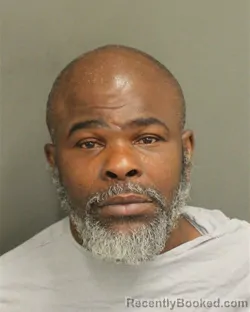 Mugshot of LEONARD LAVON RIGGINS booked in Orange County, Florida on June 26, 2026