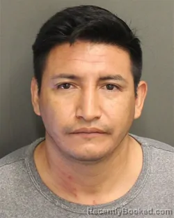 Mugshot of ROLANDO HELIBERTO LOPEZCALDERON booked in Orange County, Florida on June 28, 2026