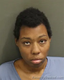 Mugshot of Algeria Tharesa Bayne booked in Orange County, Florida on August 4, 2026