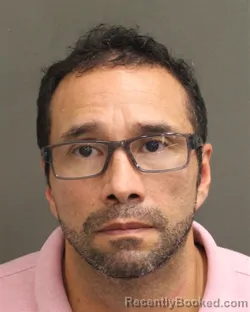Mugshot of Carlos Enrique Avilarojas booked in Orange County, Florida on August 4, 2026