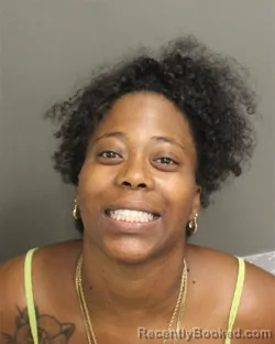 Mugshot of Shiquila Monique Mcconnell