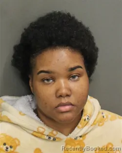 Mugshot of Katina Simon booked in Orange County, Florida on August 19, 2026