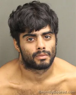Mugshot of Eliot Gonzaleztorres booked in Orange County, Florida on October 1, 2026