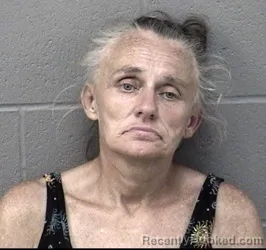 Mugshot of LASHANNA ELIZABETH SPENCER