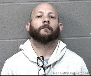 Mugshot of TEAGUE AVERY BRAKER