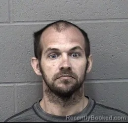 Mugshot of TRACY SCOTT Junior PINCKNEY booked in Crawford County, Kansas on April 24, 2026