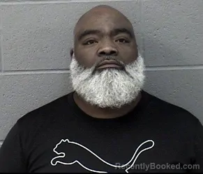 Mugshot of DAMON LAMONT BEAMAN booked in Crawford County, Kansas on April 30, 2026