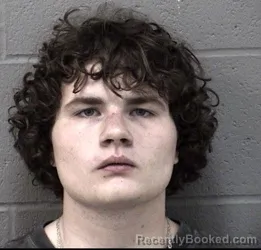 Mugshot of BRAYDEN ABRAHAM MAGANA booked in Crawford County, Kansas on May 2, 2026