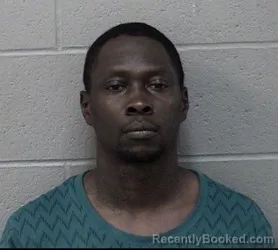 Mugshot of TAVARIS DENARD TURNER booked in Crawford County, Kansas on May 22, 2026