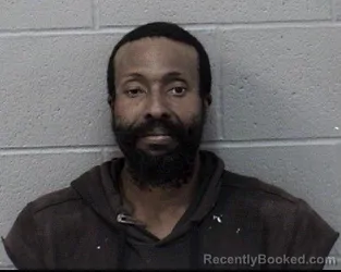 Mugshot of GZAMAHNA MESHAUNAH WRENN booked in Crawford County, Kansas on May 24, 2026